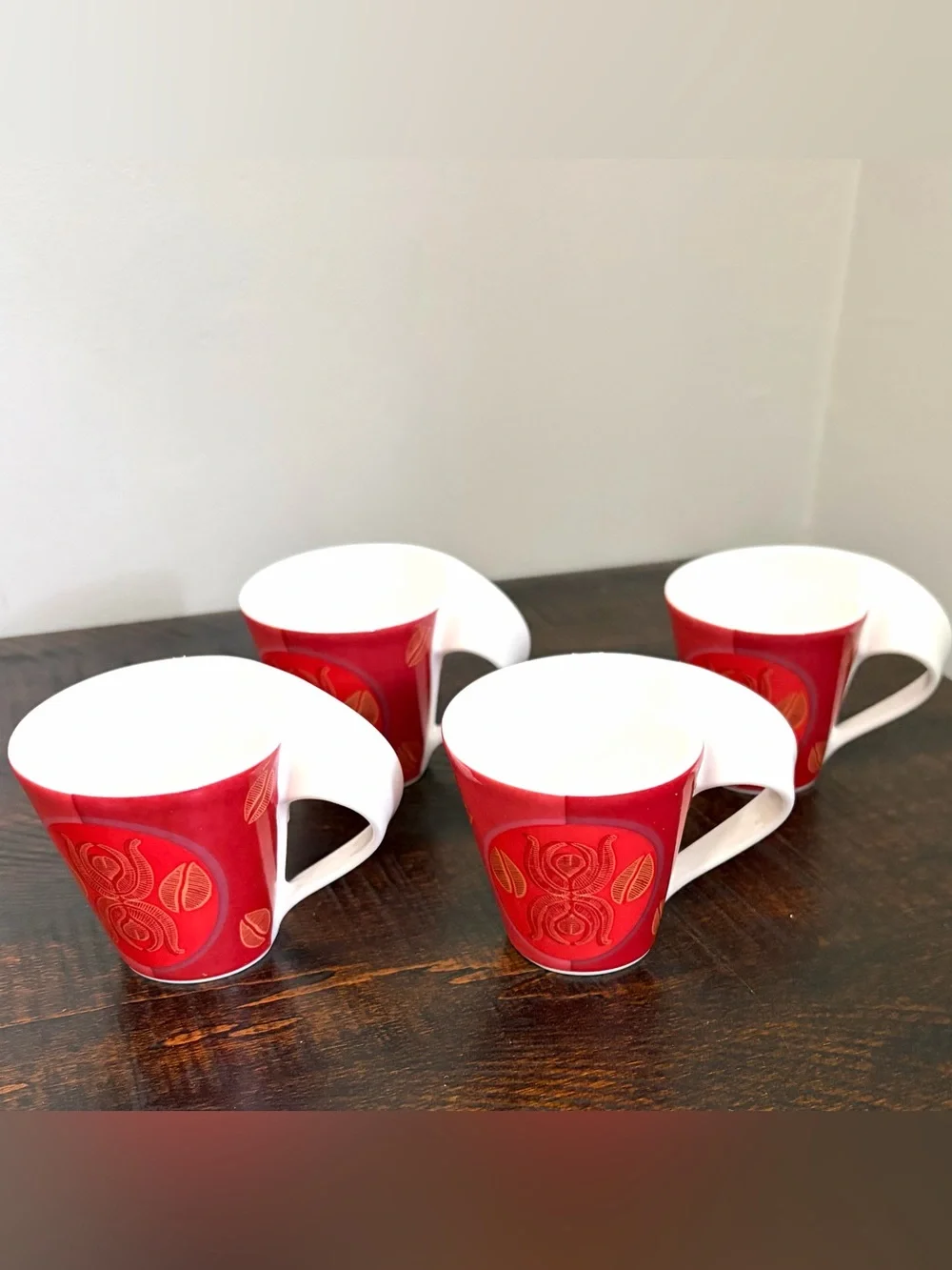 Villeroy & Boch New Wave Caffe Merah Espresso Set Service 4 Cups And Saucers